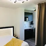 Formistudio I *